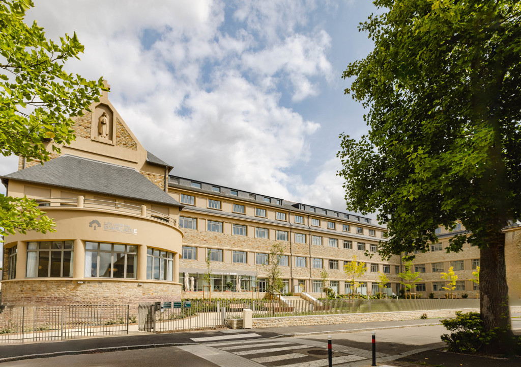 residence seniors Rennes 2 Sainte-Therese - Extérieurs (1) 2048x1440