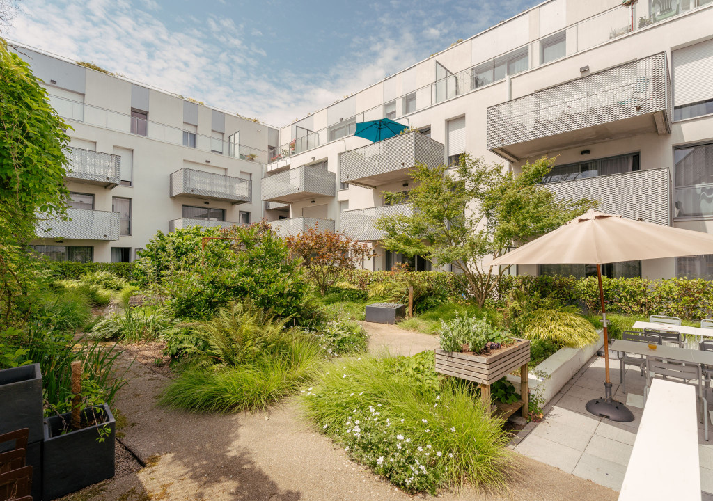 residence-seniors-Saint-Ave-Extérieurs (3) 2048x1440
