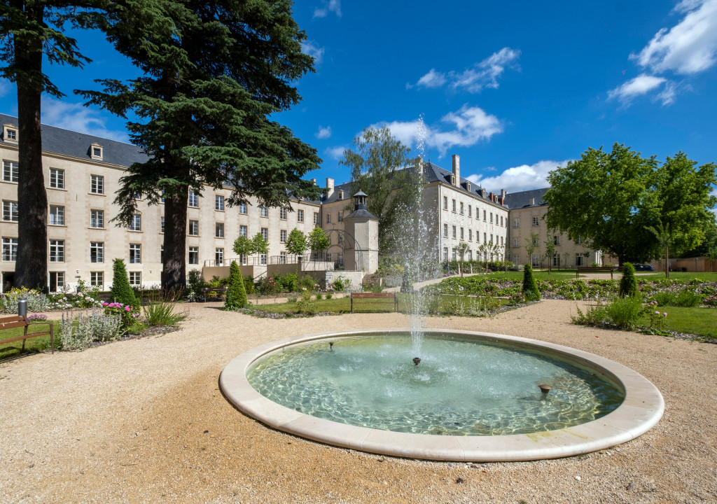 residence seniors Poitiers - Extérieurs (1) 2048x1440