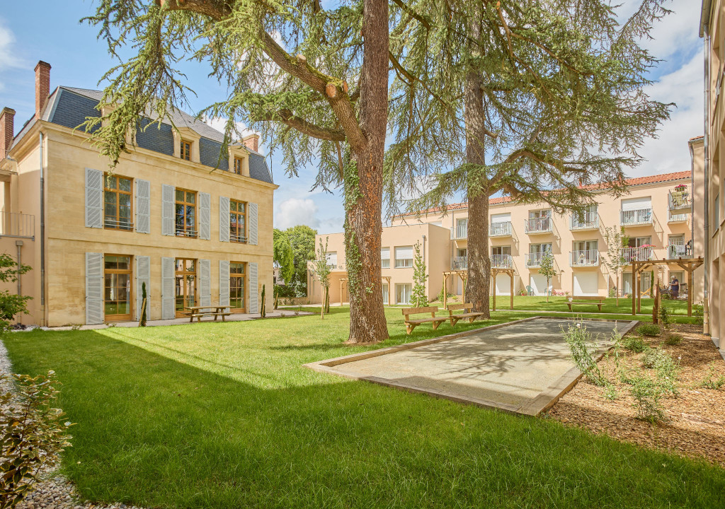 residence seniors Bergerac - Extérieurs (1) 2048x1440