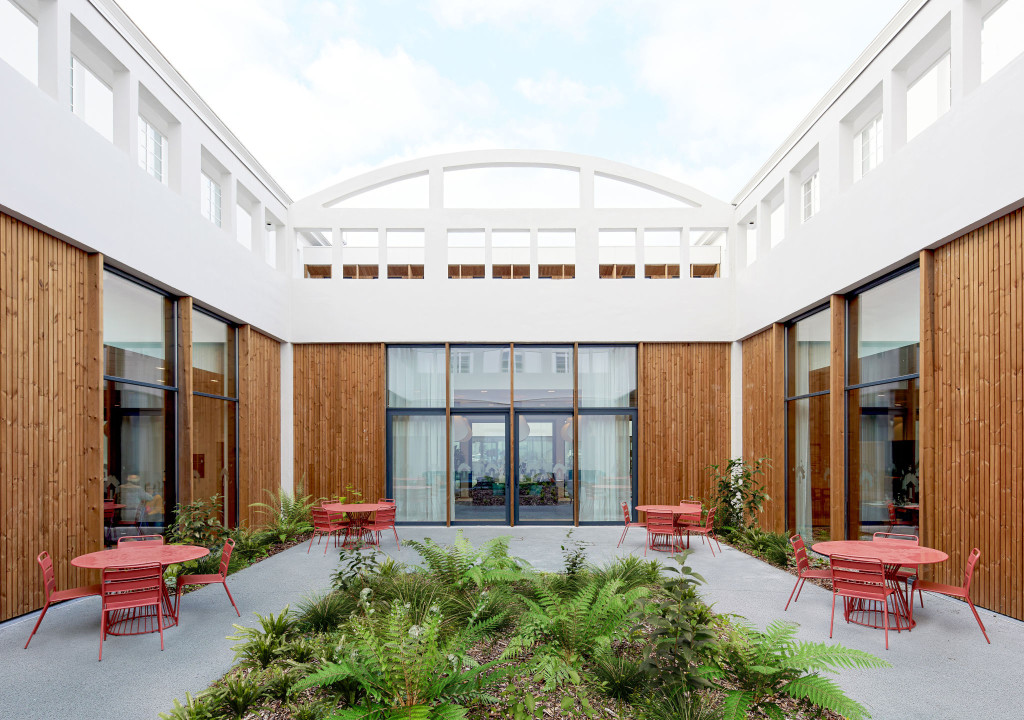 residence seniors brest - exterieurs 2048x1440 _B8A2205©Antoine Mercusot-Chatillon Architectes_vegetalisées