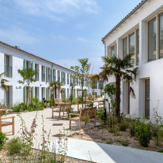 residence seniors le-bois-plage-en-re 930x930