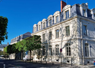 residence-seniors-bourges-1-2