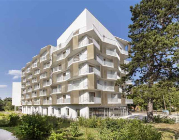 residence-seniors-jardins-arcadie-massy-20-exterieur-640x500