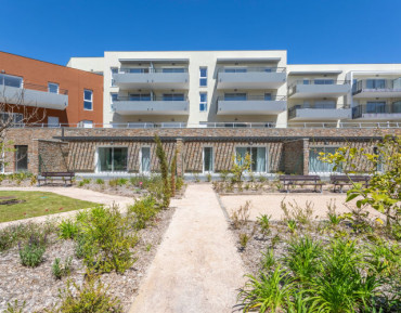 residence seniors Roquebrune-sur-Argens -Extérieurs (1) 640x500
