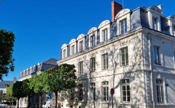 L’extension de la résidence seniors de Bourges ouvre dans le magnifique site de l’ancienne Banque de France