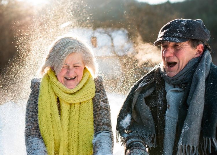 Cet hiver, pour rompre la solitude des seniors, Les Jardins d’Arcadie proposent des Courts Séjours festifs